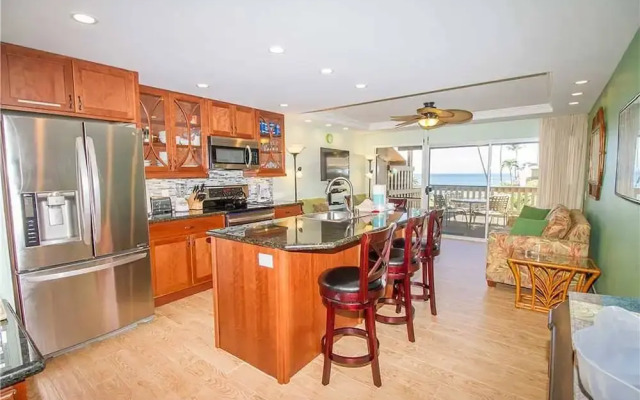 Kahana Sunset D6 - Two Bedroom Condo