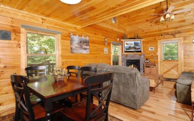 Pine Cove Hideaway 1816 - Two Bedroom Cabin