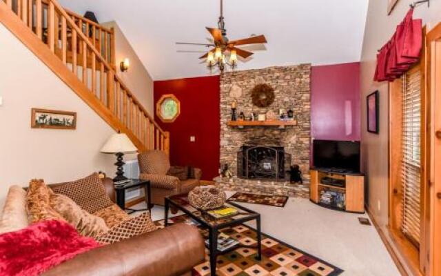 Hibernation Station - 1 Br home by RedAwning