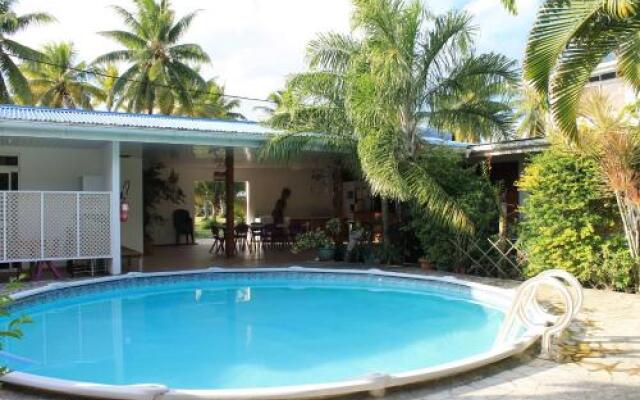 Pension Ariitere Huahine