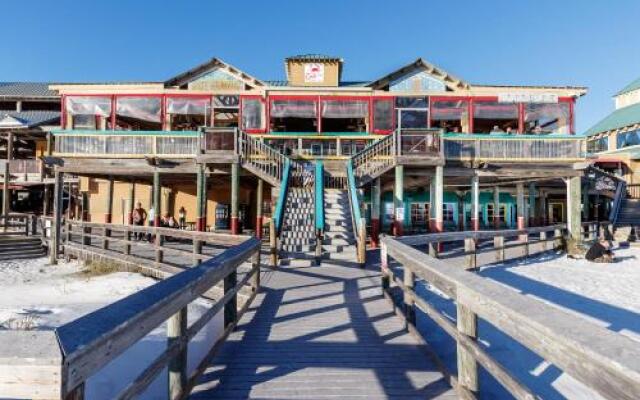 Island Princess 610 by RedAwning