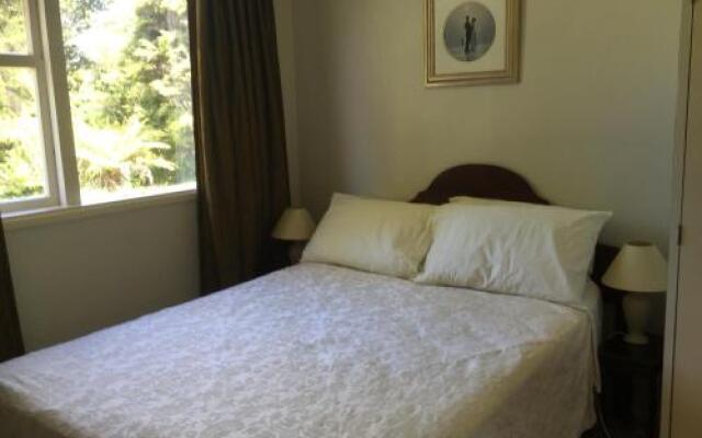 Romantic Rose Cottage