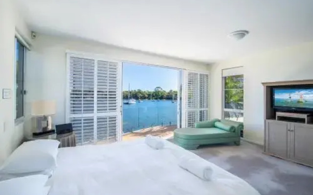 38 Noosa Parade - Absolute Waterfront Property