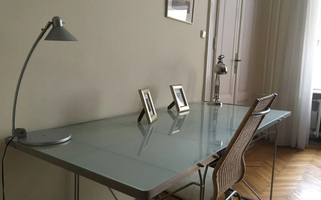 Hi5 Apartments - Central