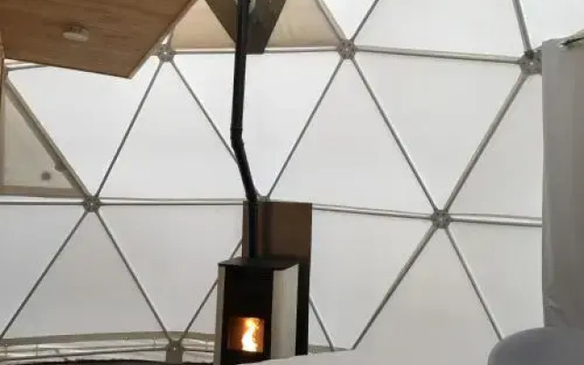 Domos Treepod