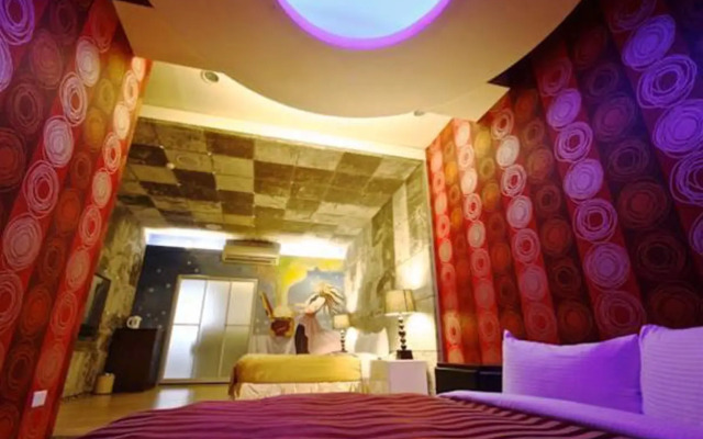 Fairy Tale Motel