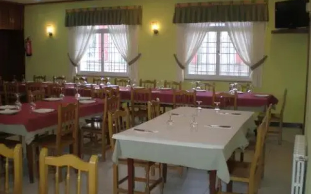 Hostal Catro Ventos