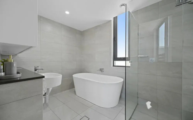 Brand New Prestige Apartment Living