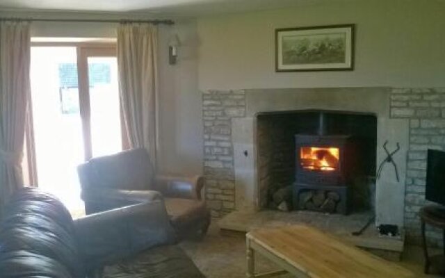 Battens Farm Cottages - B&B and Self-catering Accommodation