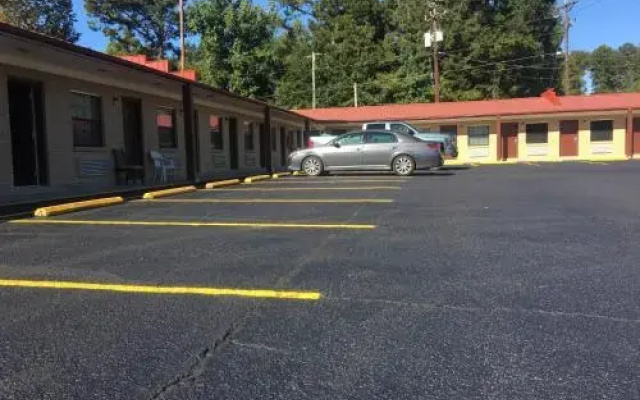 Budget Inn