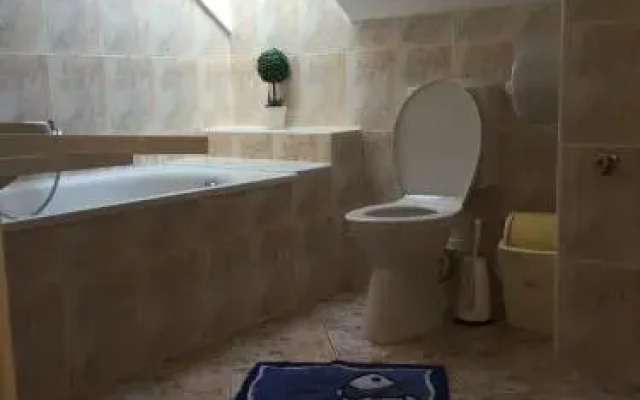 Balaton Panzió Kinizsi Apartman