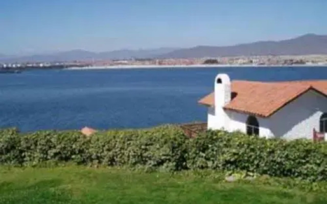 Las Gaviotas
