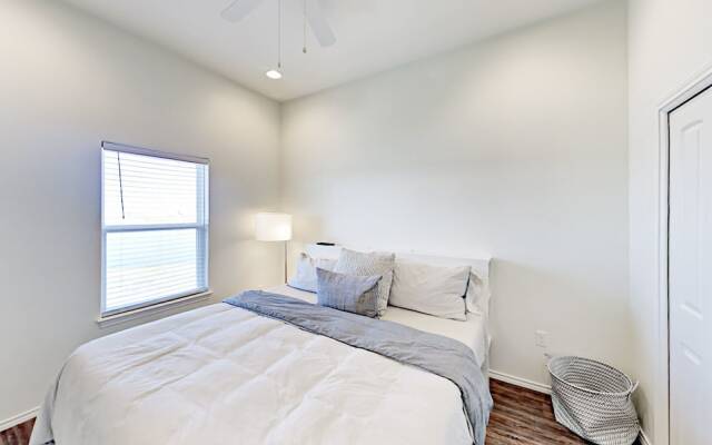 111 Stingray - 3 Br Home