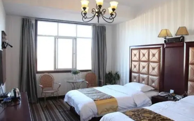 Kunming Junhong Hotel