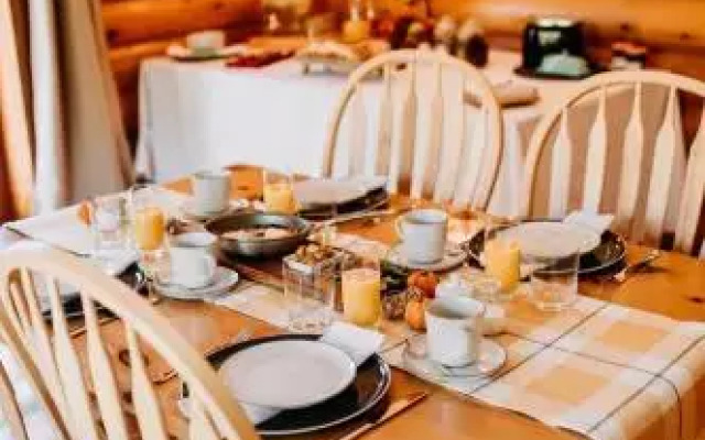 Cowichan River Lodge