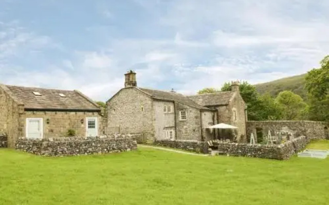 Hilltop House