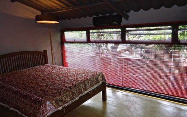 Luxury Chiang Mai Old City Town House