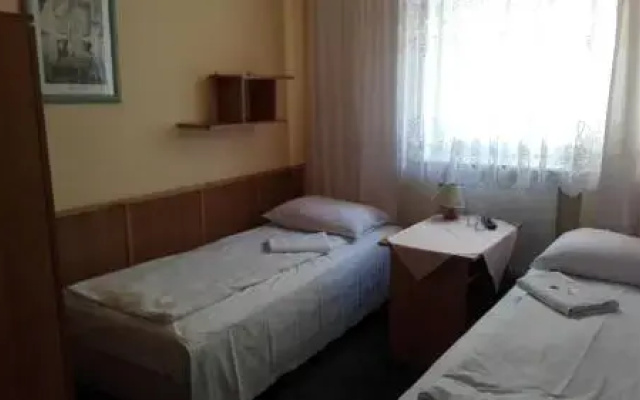 Hotel Ostoja