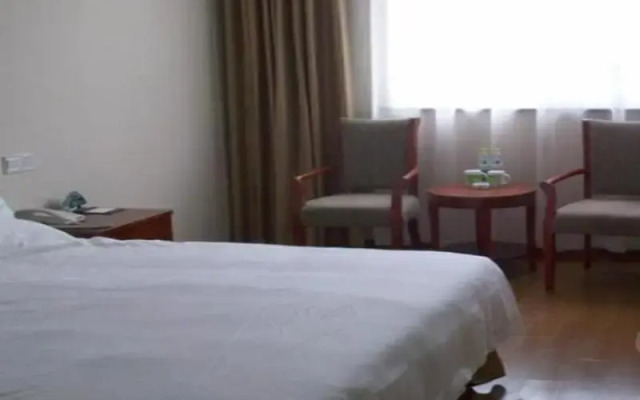 GreenTree Inn Wuxi Zhaqiao Hotel