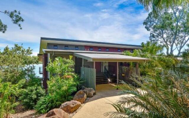 Sea View Shorelines Hamilton Island