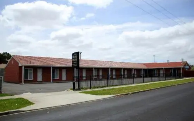 Allansford Hotel Motel