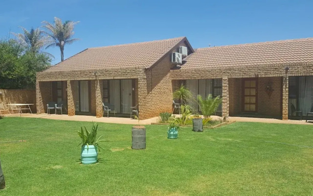 Guest House 4 U
