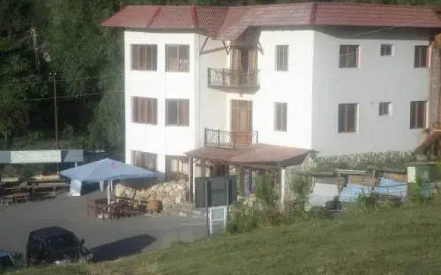 Gosh hotel