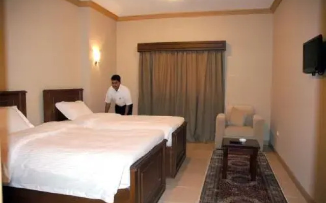 Al Thill Hotel