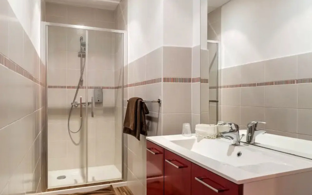 Lhotel