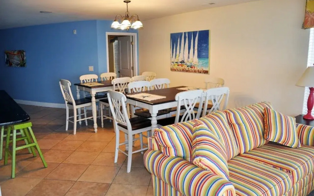 Ambassador Villas 401