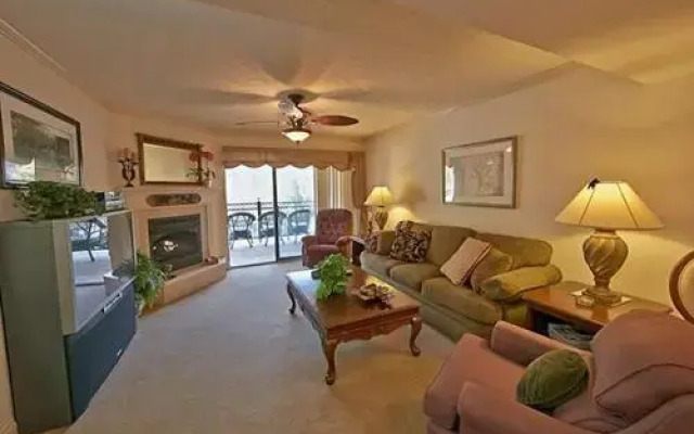 Gatehouse Condos 704