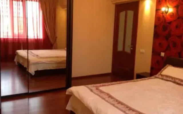 Apart Deluxe