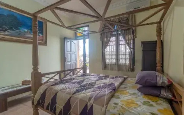 Joglo Kalkun Guest House