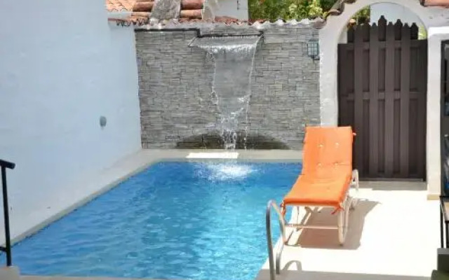 Casa Los Almendros