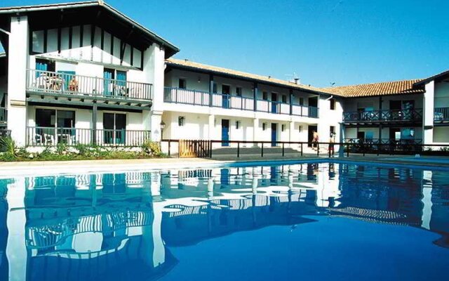 Makila Golf Resort