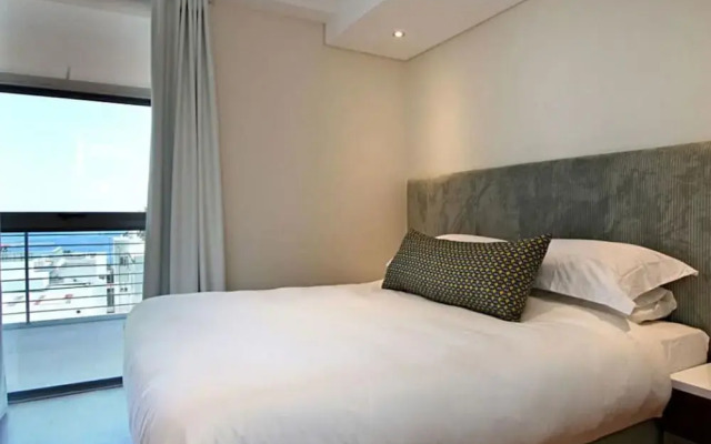 Fairmont 303