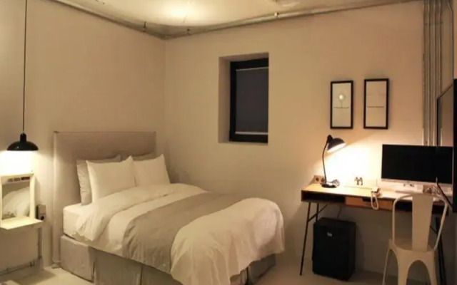August Boutique Hotel