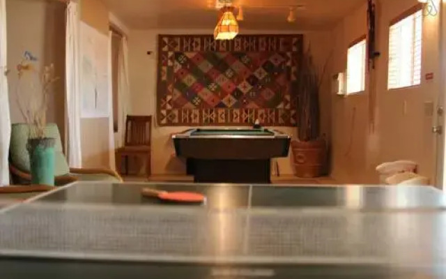 Witt's End by Joshua Desert Retreats