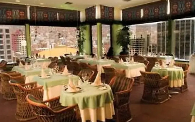 Plaza Bolivia
