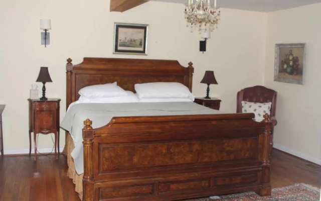 Ledge House Bed & Breakfast