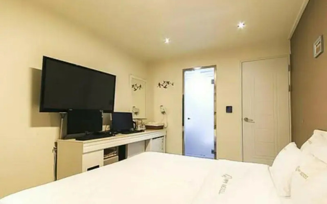 Gwangmyeong J Motel
