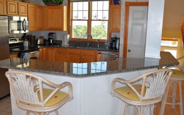 Village Landings 56 4 Br home by RedAwning