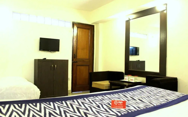 OYO 1045 Hotel Ashirward