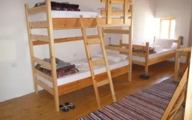 Babameto House