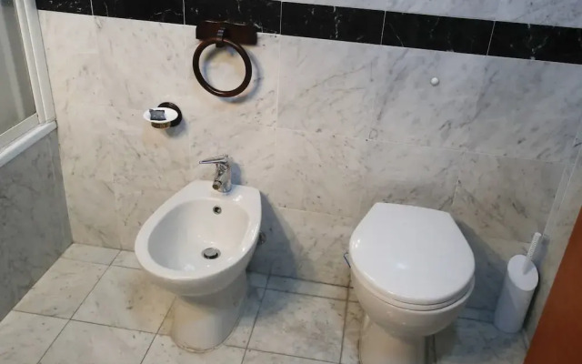 Rentopolis - Bettinetti F - Rho Fiera