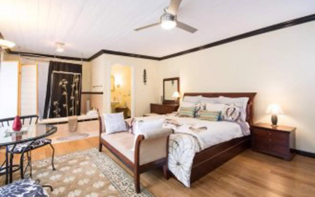 Whitley House Bed & Breakfast