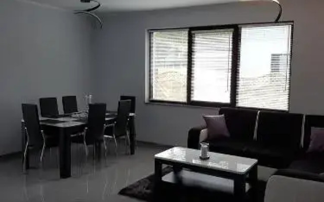 Villa Kris