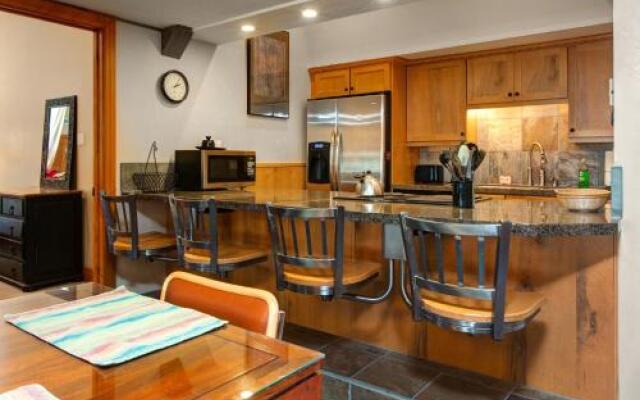 Steps to the Slopes, Park City Condo by RedAwning
