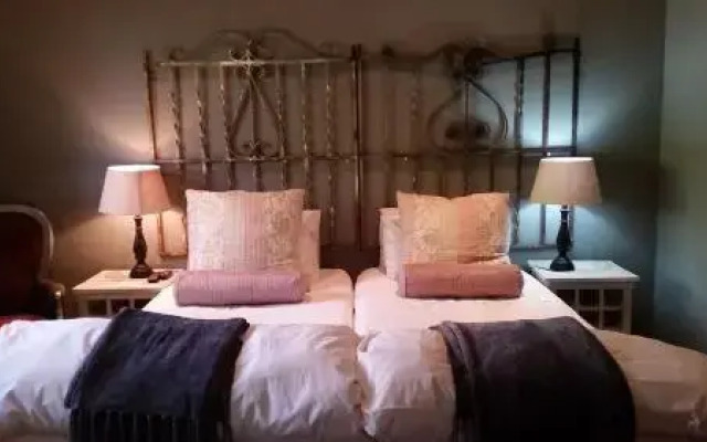 Simondium's Country Lodge