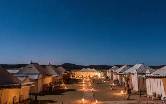 Desert Luxury Camp